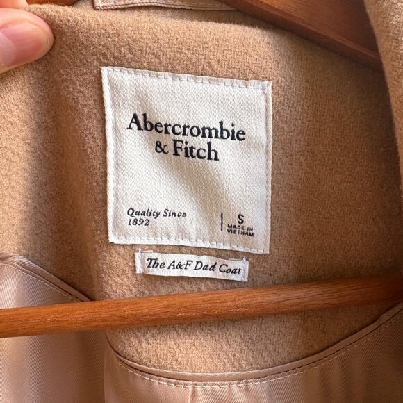 Abercrombie & Fitch Tan Trench Coat - Picture 4 of 4